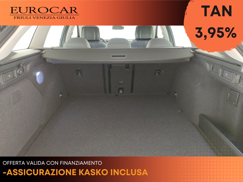 Volkswagen Passat 1.5 tsi ehybrid business 204cv dsg