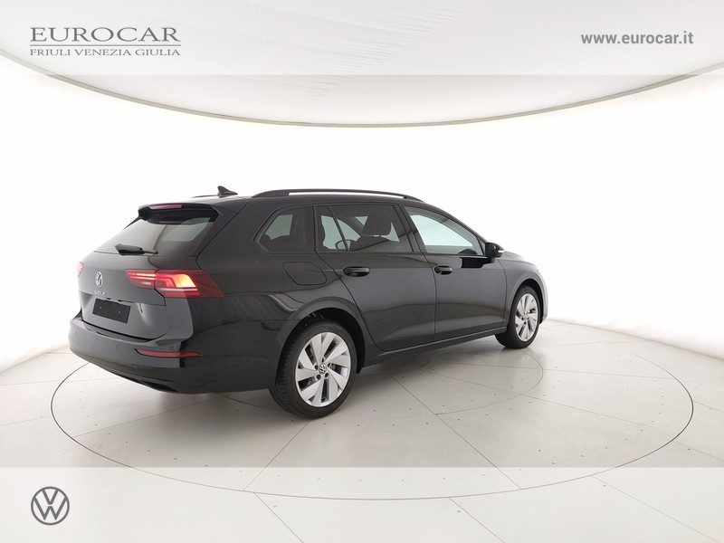 Volkswagen Golf variant 2.0 tdi life 150cv dsg