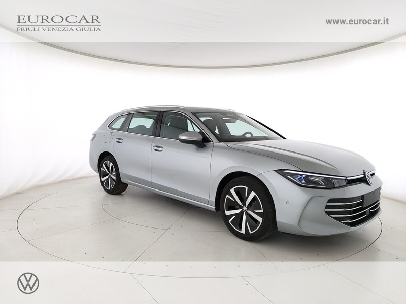 Volkswagen Passat 1.5 tsi ehybrid business 204cv dsg