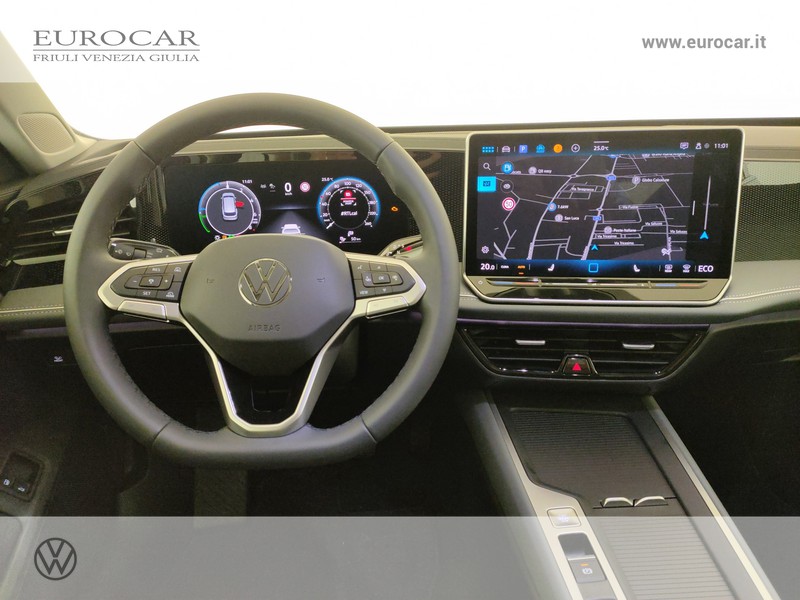 Volkswagen Passat 1.5 tsi ehybrid business 204cv dsg