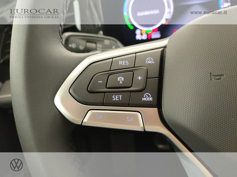 Volkswagen Passat 1.5 tsi ehybrid business 204cv dsg