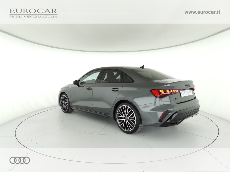 Audi A3 sedan 35 2.0 tdi s line edition s-tronic