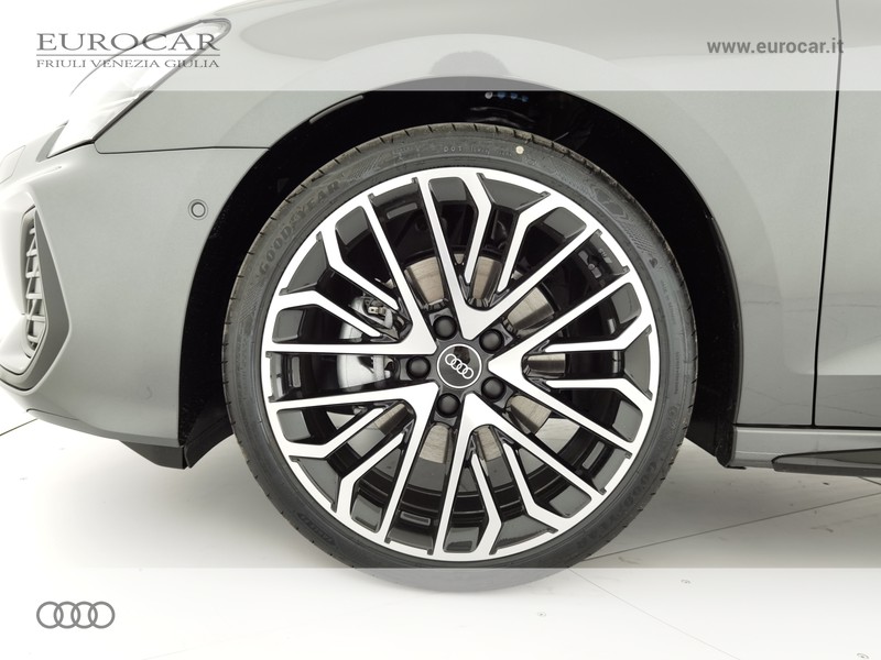 Audi A3 sedan 35 2.0 tdi s line edition s-tronic