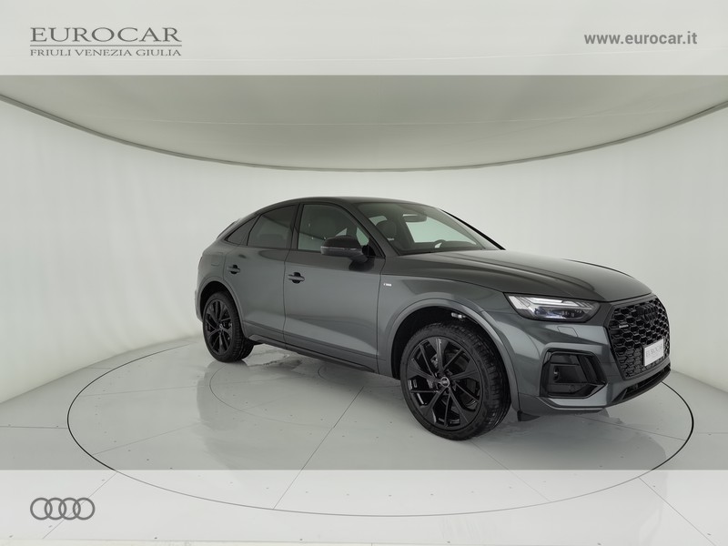 Audi Q5 sportback 40 2.0 tfsi mhev 12v identity black quattro s-tronic