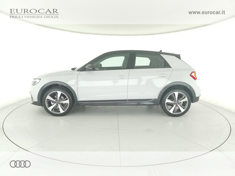 Audi A1 allstreet 30 1.0 tfsi identity contrast 116cv s tronic
