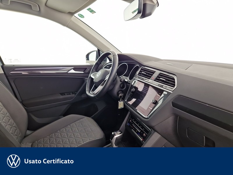 Volkswagen Tiguan 2.0 tdi life 150cv dsg