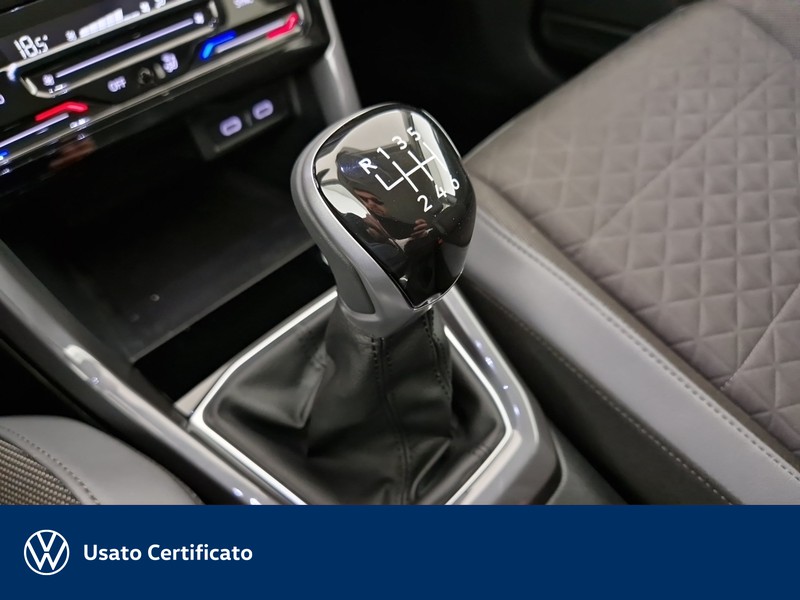 Volkswagen T-Cross 1.0 tsi advanced 110cv