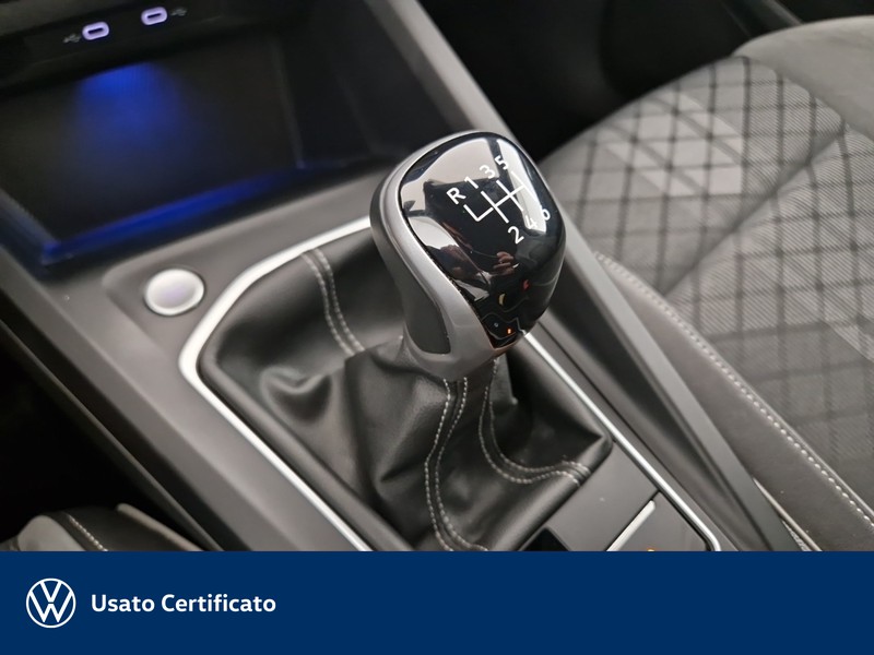 Volkswagen Golf 1.5 tsi evo r-line 150cv