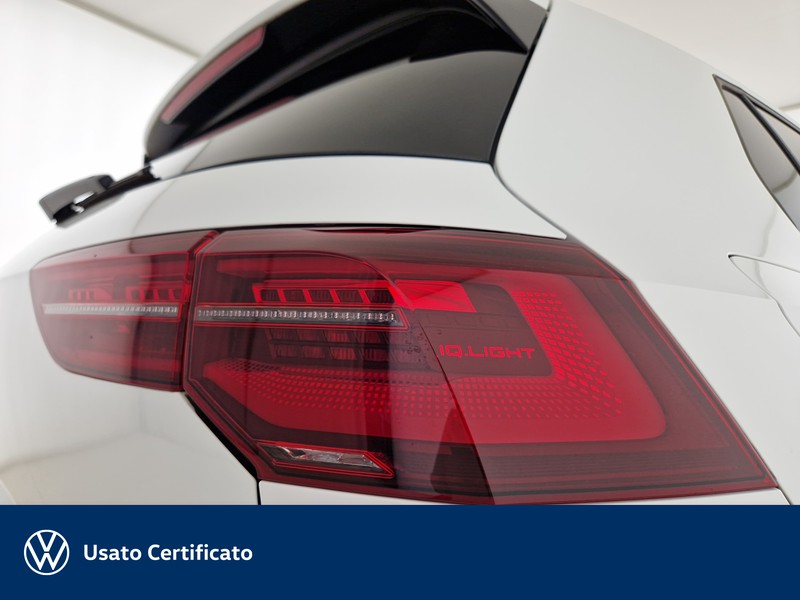 Volkswagen Golf 1.5 tsi evo r-line 150cv