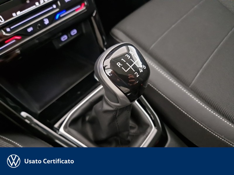 Volkswagen T-Cross 1.0 tsi advanced 110cv