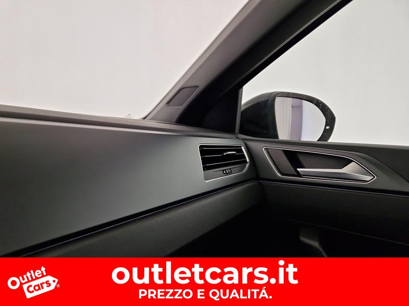 Volkswagen Taigo 1.0 tsi r-line 110cv