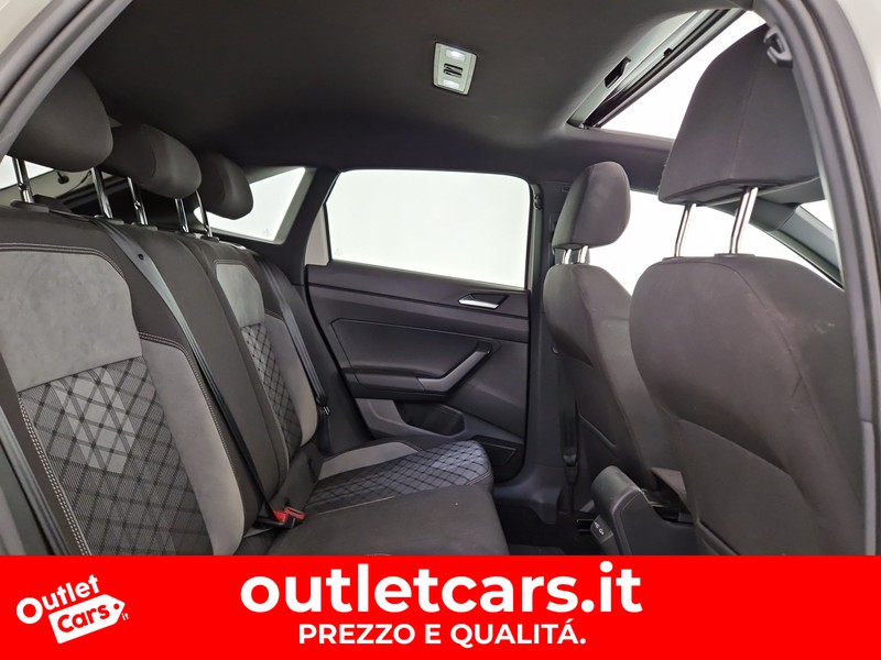 Volkswagen Taigo 1.0 tsi r-line 110cv