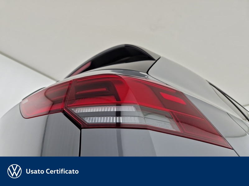 Volkswagen Golf 2.0 tdi gtd 200cv dsg