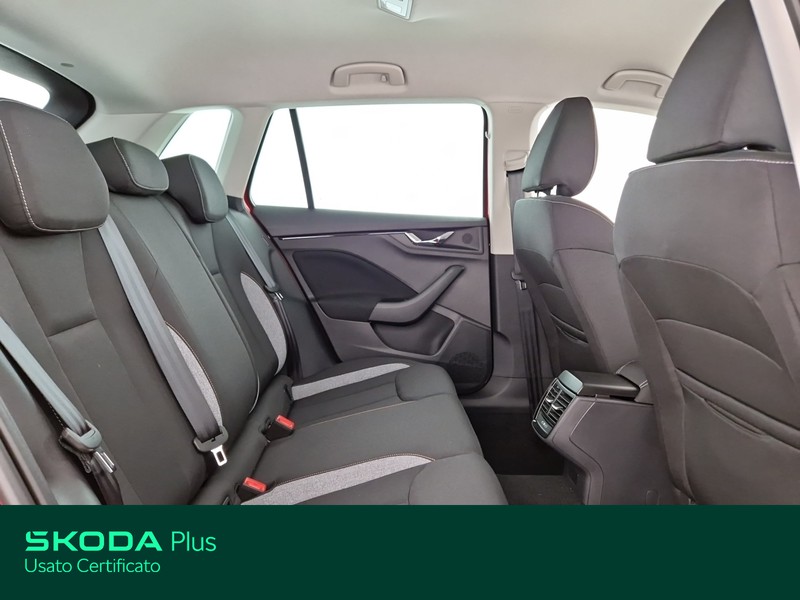 Skoda Kamiq 1.0 tsi selection 115cv dsg