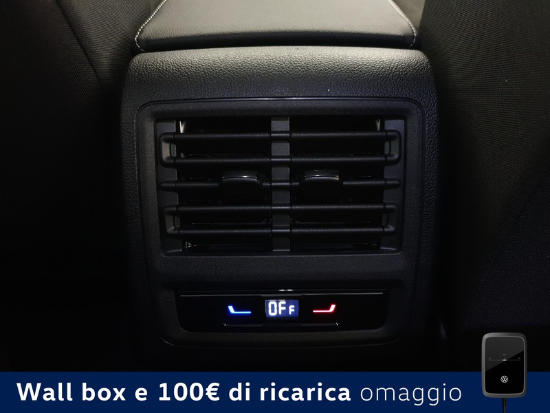 Volkswagen Golf 1.5 tsi ehybrid edition plus 204cv dsg