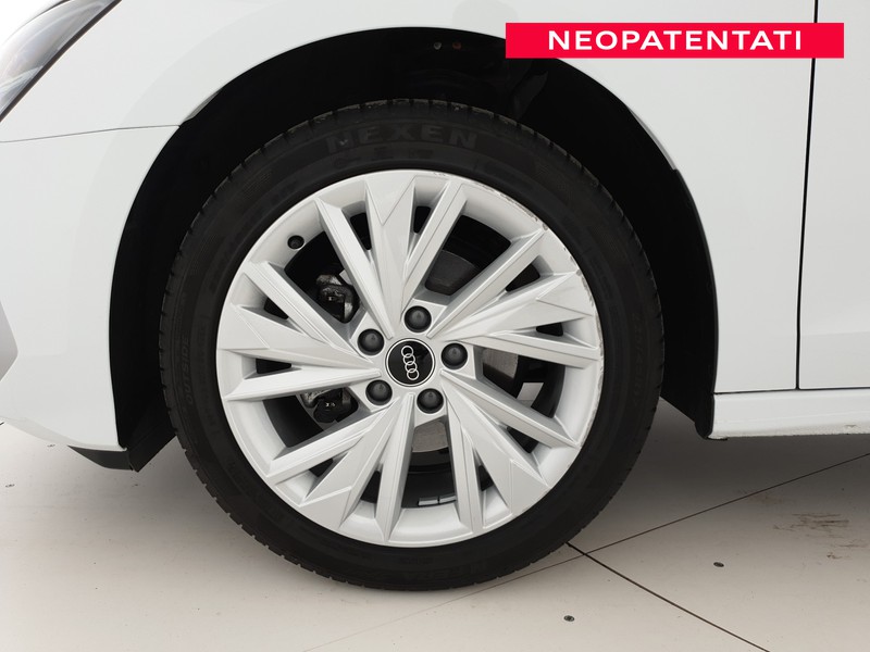 Audi A3 Sportback 30TDI 116CV Business Advanced