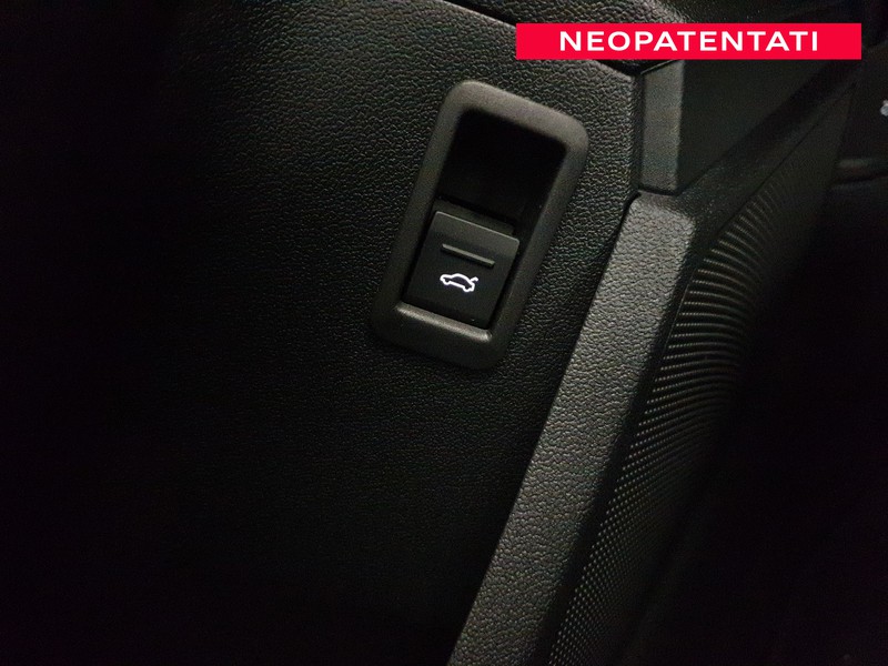 Audi A3 Sportback 30TDI 116CV Business Advanced