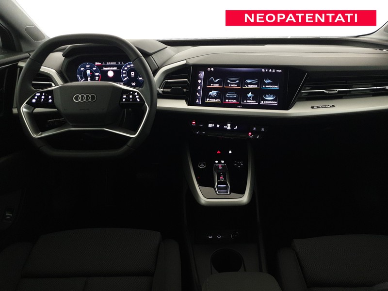 Audi Q4 e-tron 40 204CV Custom Edition