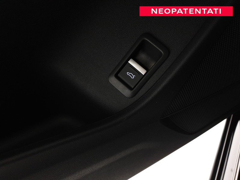 Audi Q4 e-tron 40 204CV Custom Edition