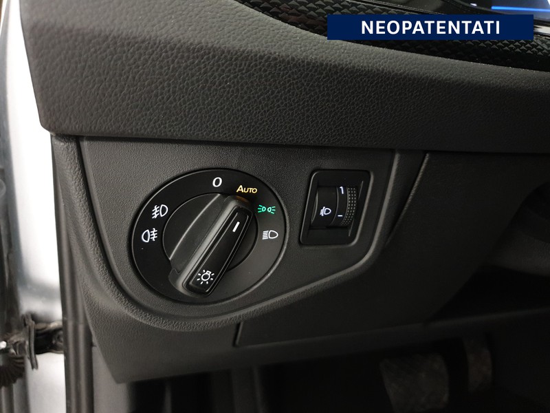 Volkswagen Polo 1.0 tsi life 95cv dsg