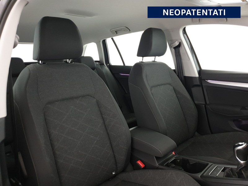 Volkswagen Golf variant 2.0 tdi life 115cv