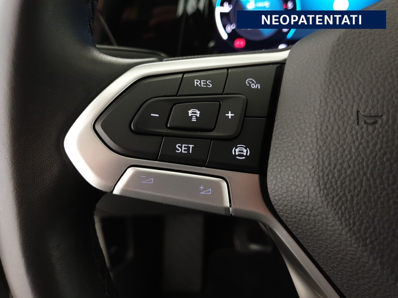 Volkswagen Golf variant 2.0 tdi life 115cv