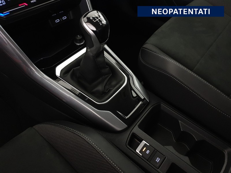 Volkswagen T-Roc 1.0 tsi style 110cv