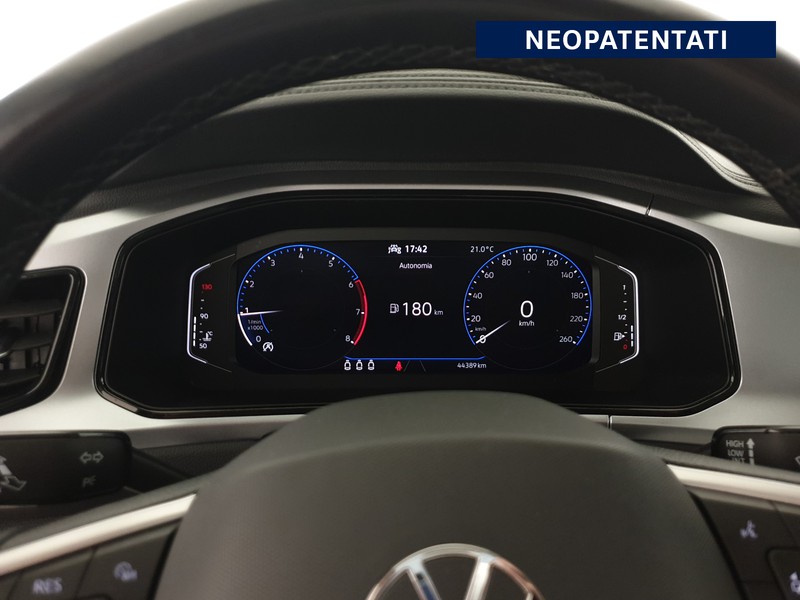 Volkswagen T-Roc 1.0 tsi life 110cv
