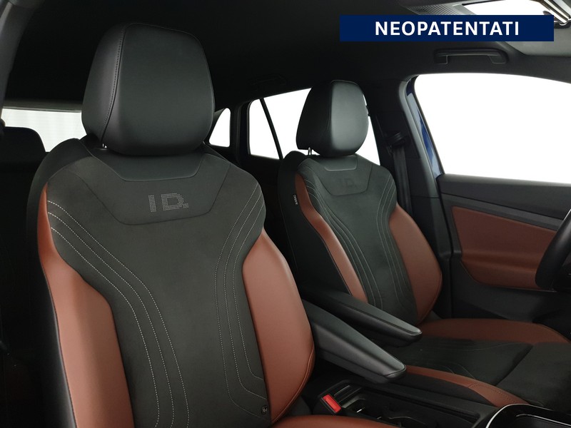 Volkswagen ID.4 77 kwh business 204cv