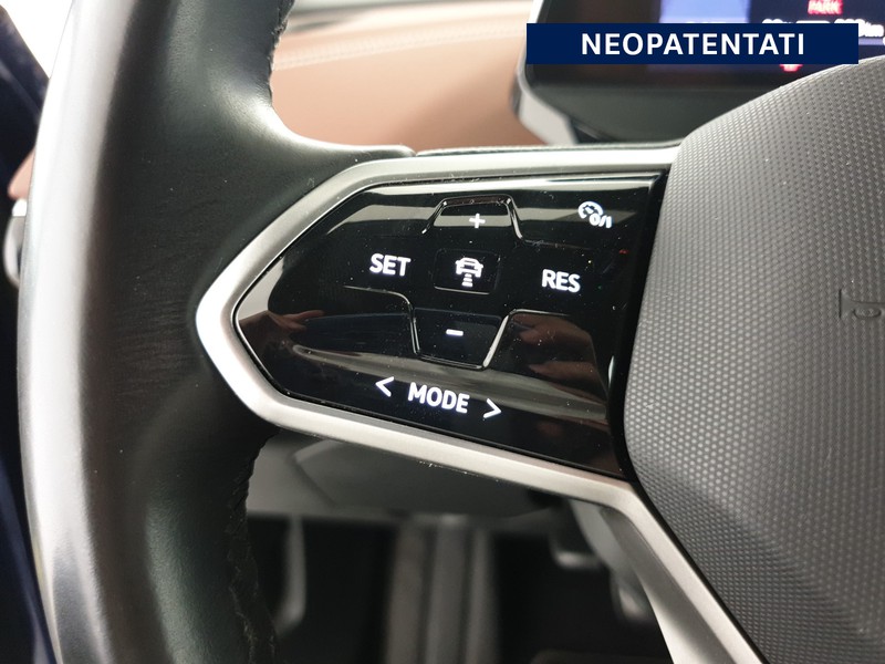 Volkswagen ID.4 77 kwh business 204cv