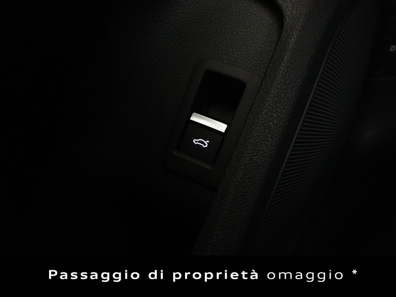 Audi A4 allroad 40TDI 204CV quattro S tronic Identity Contrast