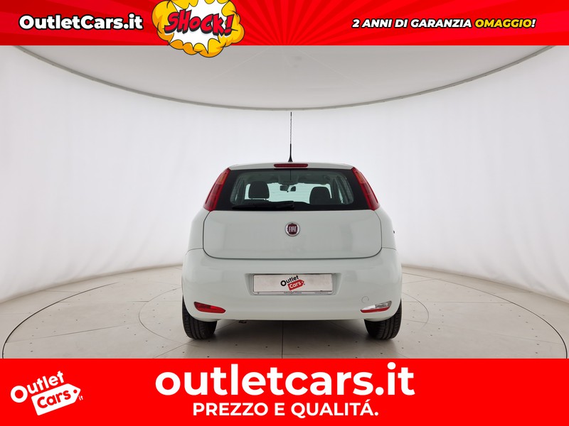Fiat Punto 5p 1.2 young c/navi,radio