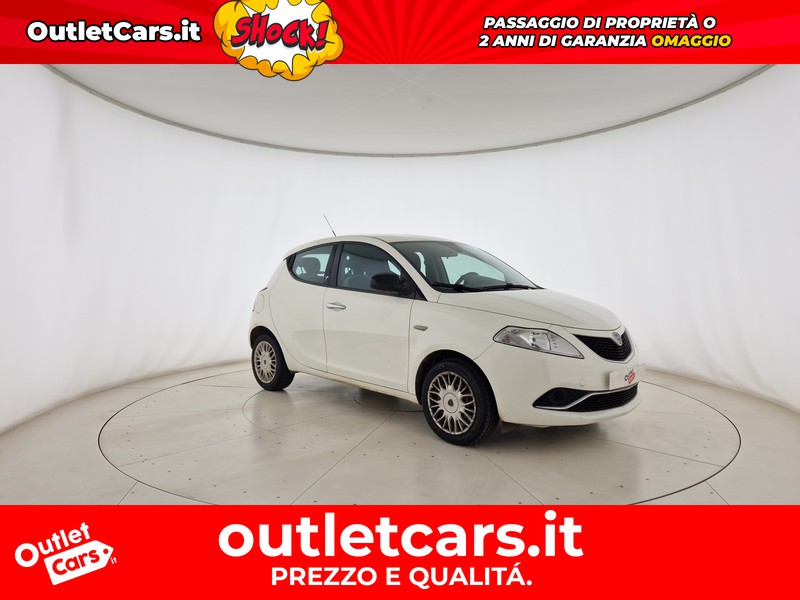 Lancia Ypsilon 1.2 silver 69cv