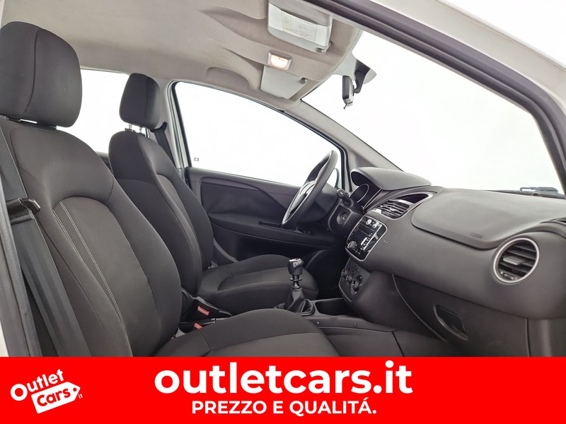 Fiat Punto 5p 1.2 young c/navi,radio