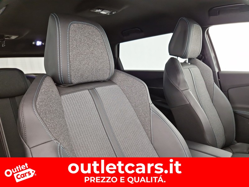Peugeot 5008 1.5 BLUEHDI 130 S&S EAT8 ALLURE P. 7 posti