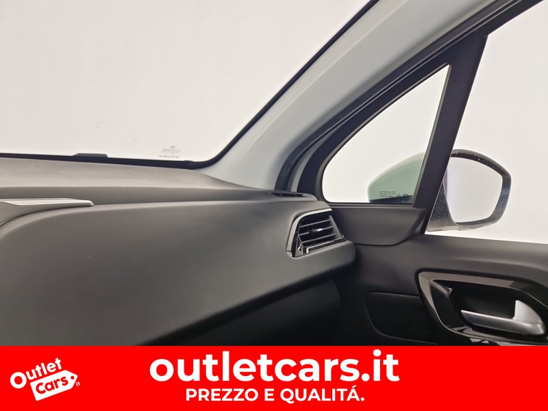 Peugeot 208 1.2 PURETECH ACTIVE5P 82 CV
