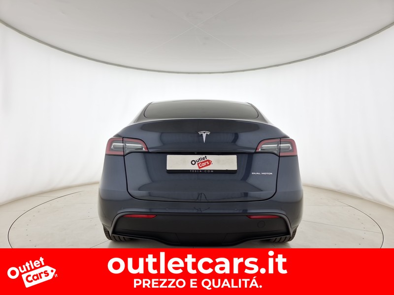 Tesla Model Y long range dual motor awd