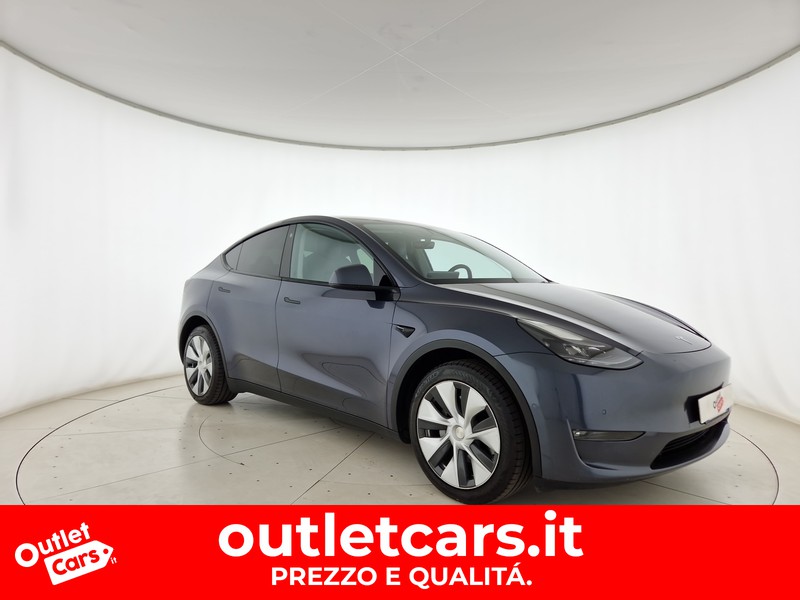 Tesla Model Y long range dual motor awd