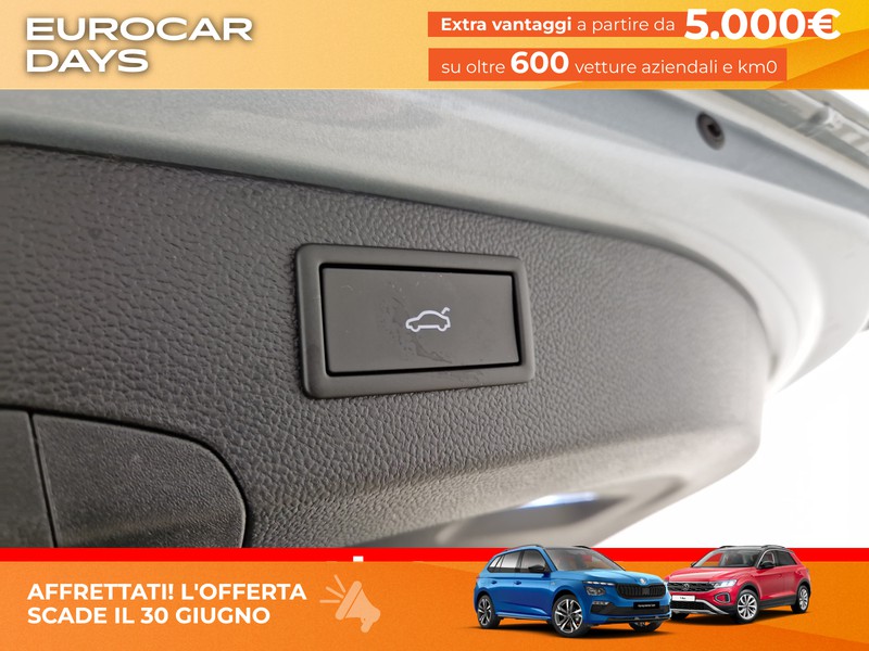 Volkswagen Passat 1.5 tsi ehybrid business 204cv dsg