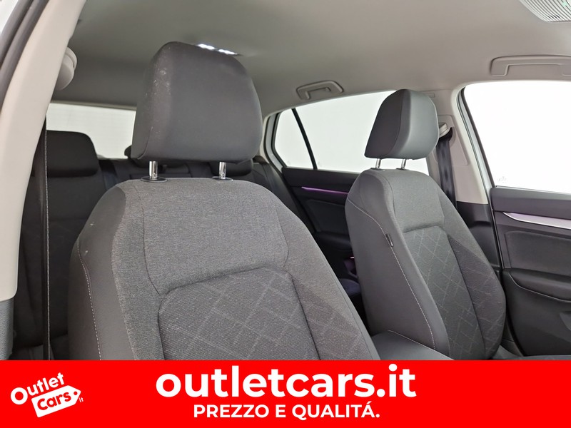 Volkswagen Golf 1.5 etsi evo life 130cv dsg