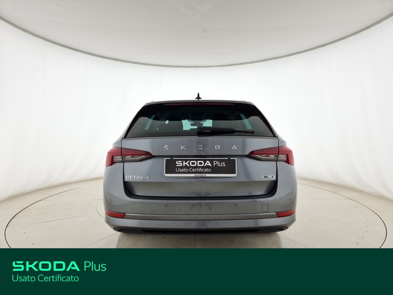 Skoda Octavia wagon 1.5 e-tec executive dsg
