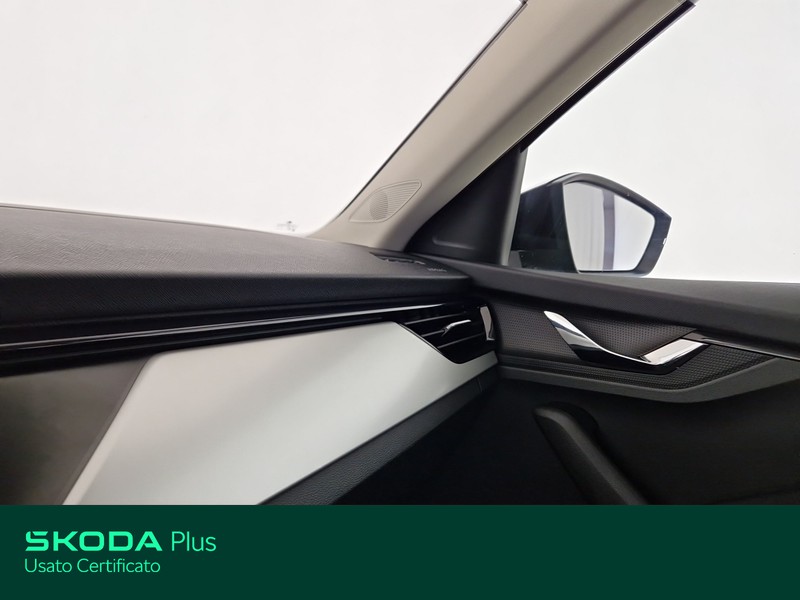 Skoda Kamiq 1.0 tsi ambition 95cv