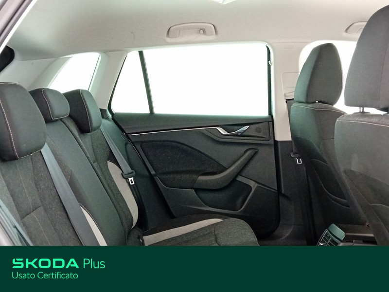 Skoda Kamiq 1.0 tsi style 110cv
