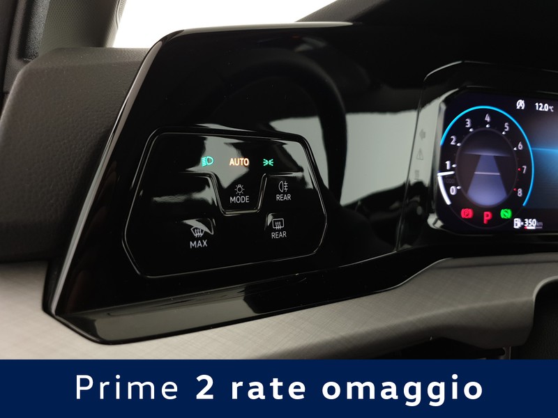 Volkswagen Golf variant 1.5 etsi evo life 130cv dsg