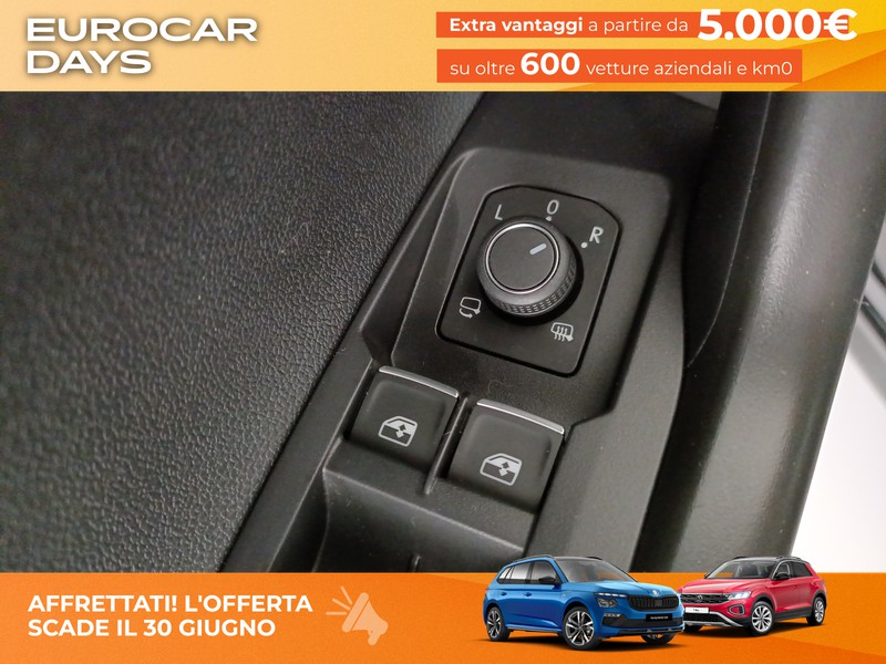 Volkswagen Polo 1.0 tsi r-line 95cv dsg