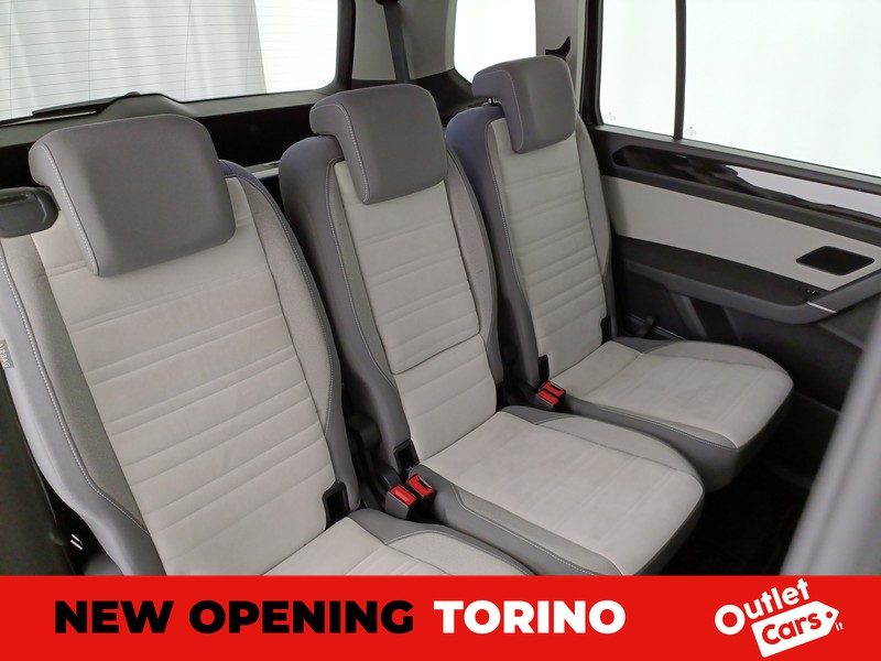 Volkswagen Touran 2.0 tdi executive dsg