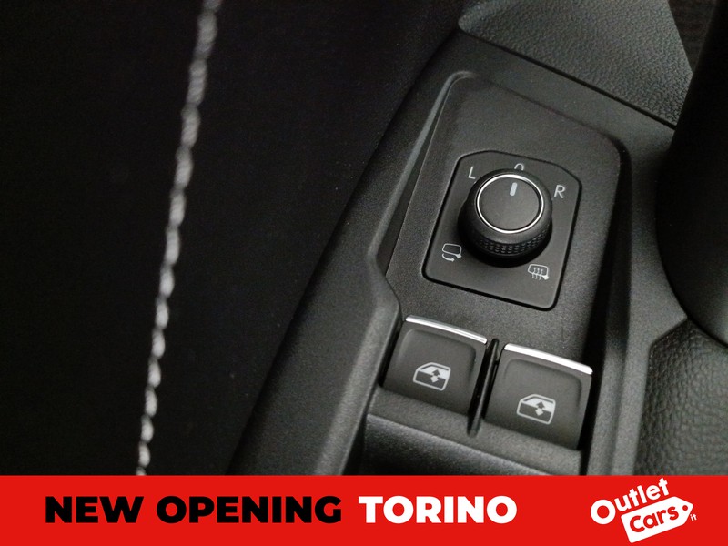 Volkswagen Tiguan 2.0 tdi r-line 150cv dsg