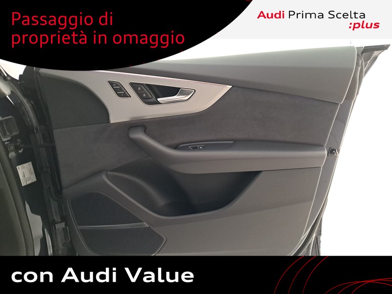 Audi Q8 50 3.0 tdi mhev s line edition quattro tiptronic