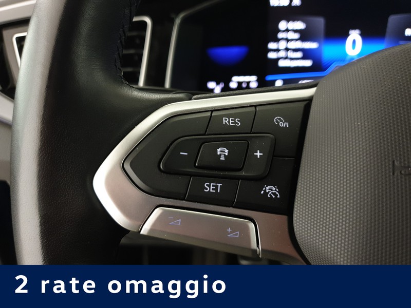 Volkswagen Polo 1.0 tsi r-line 110cv dsg