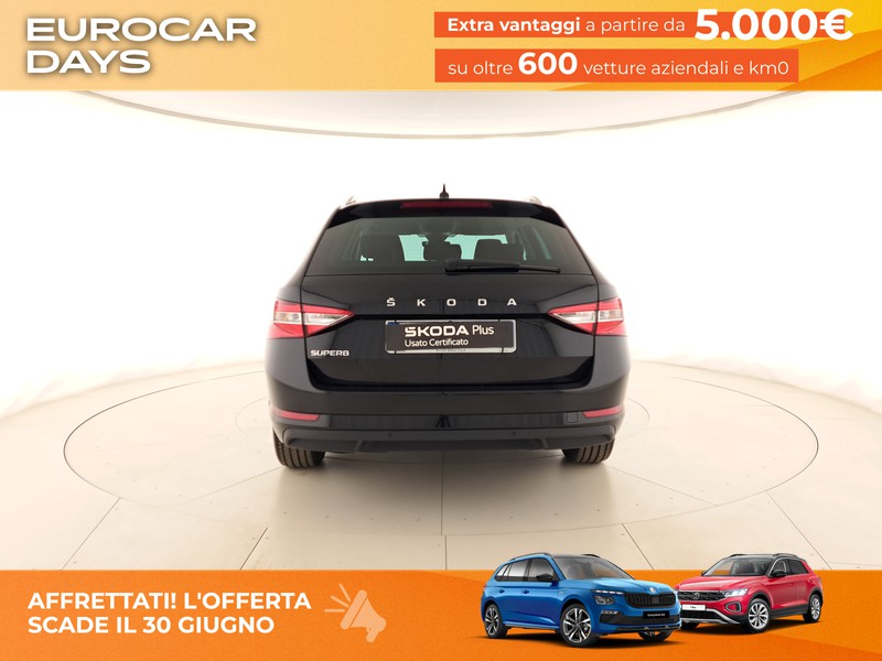 Skoda Superb wagon 2.0 tdi evo executive 150cv dsg